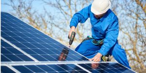 Installation Maintenance Panneaux Solaires Photovoltaïques à Saponay